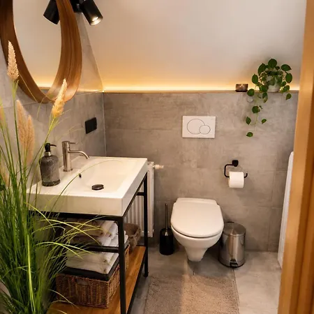 Mountain Whisper By Mountain Prestige Centrum * 자코파네